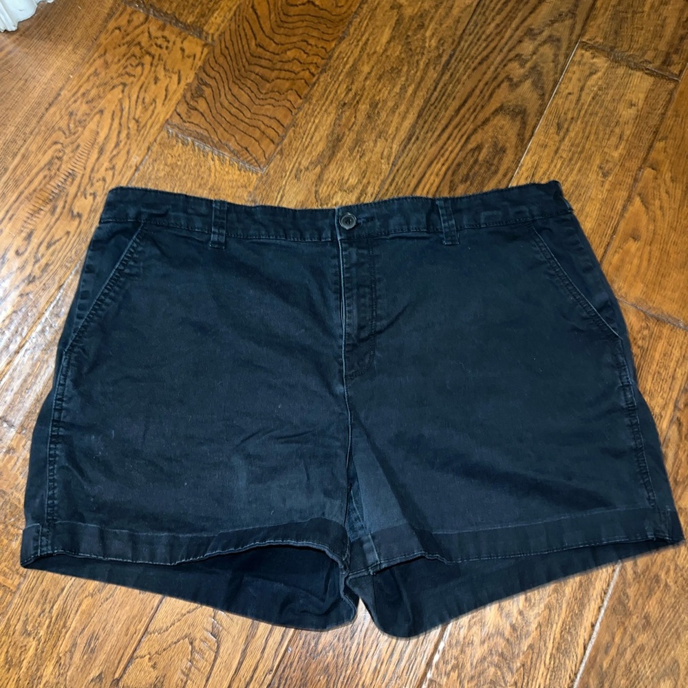 A new day, black cargo shorts